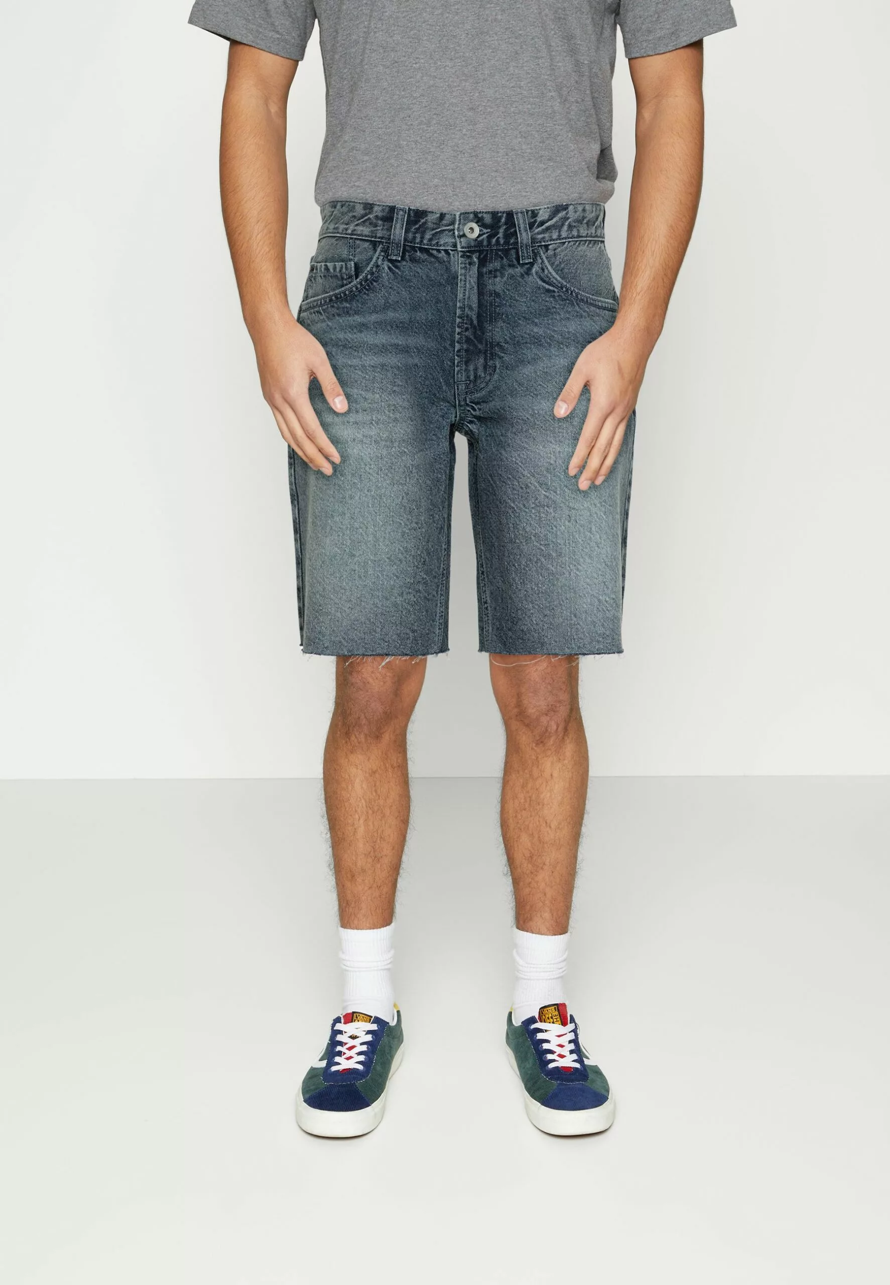 Redefined Rebel Osaka - Jeansshort - Sac Blue