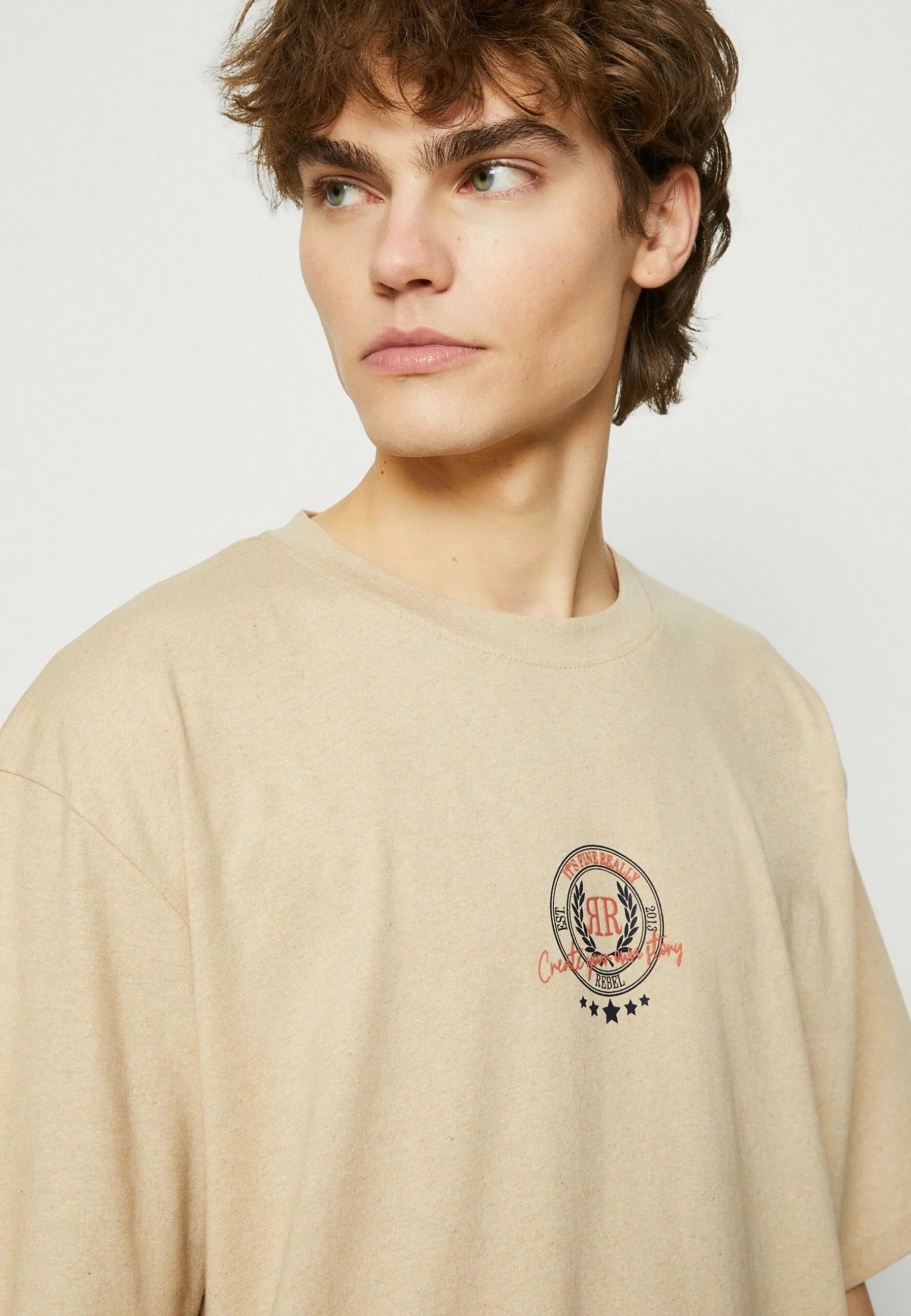 Redefined Rebel Alex Tee - T-Shirt Print - Sandshell - Afbeelding 4