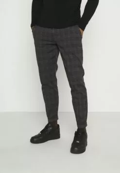 Redefined Rebel Rrercan - Chino - Dover Check